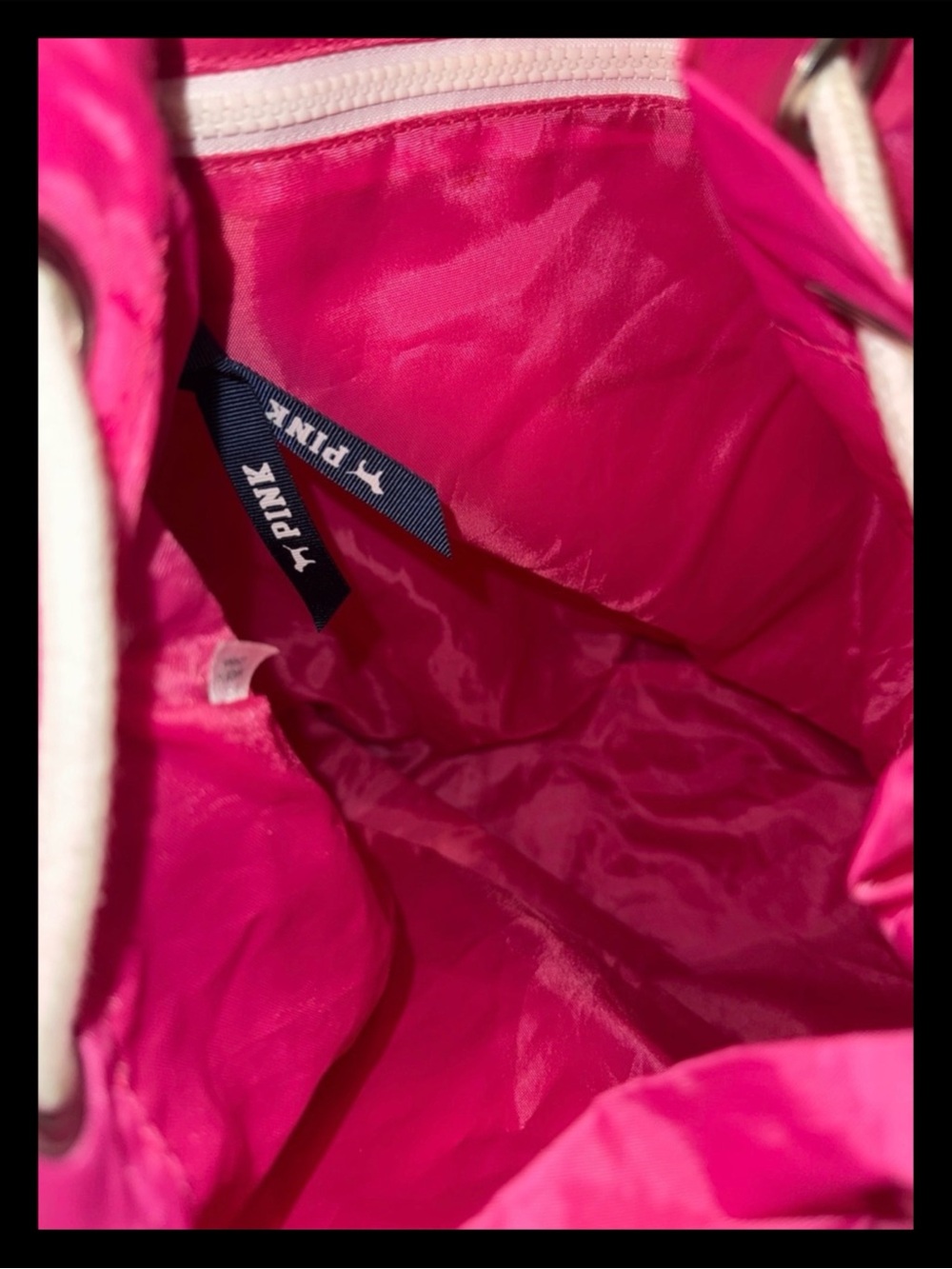 💕ⓅⒾⓃⓀ ⓋⓈ RARE/HTF/VINTAGE Drawstring Bag ✨EUC✨💕 - Picture 7 of 9